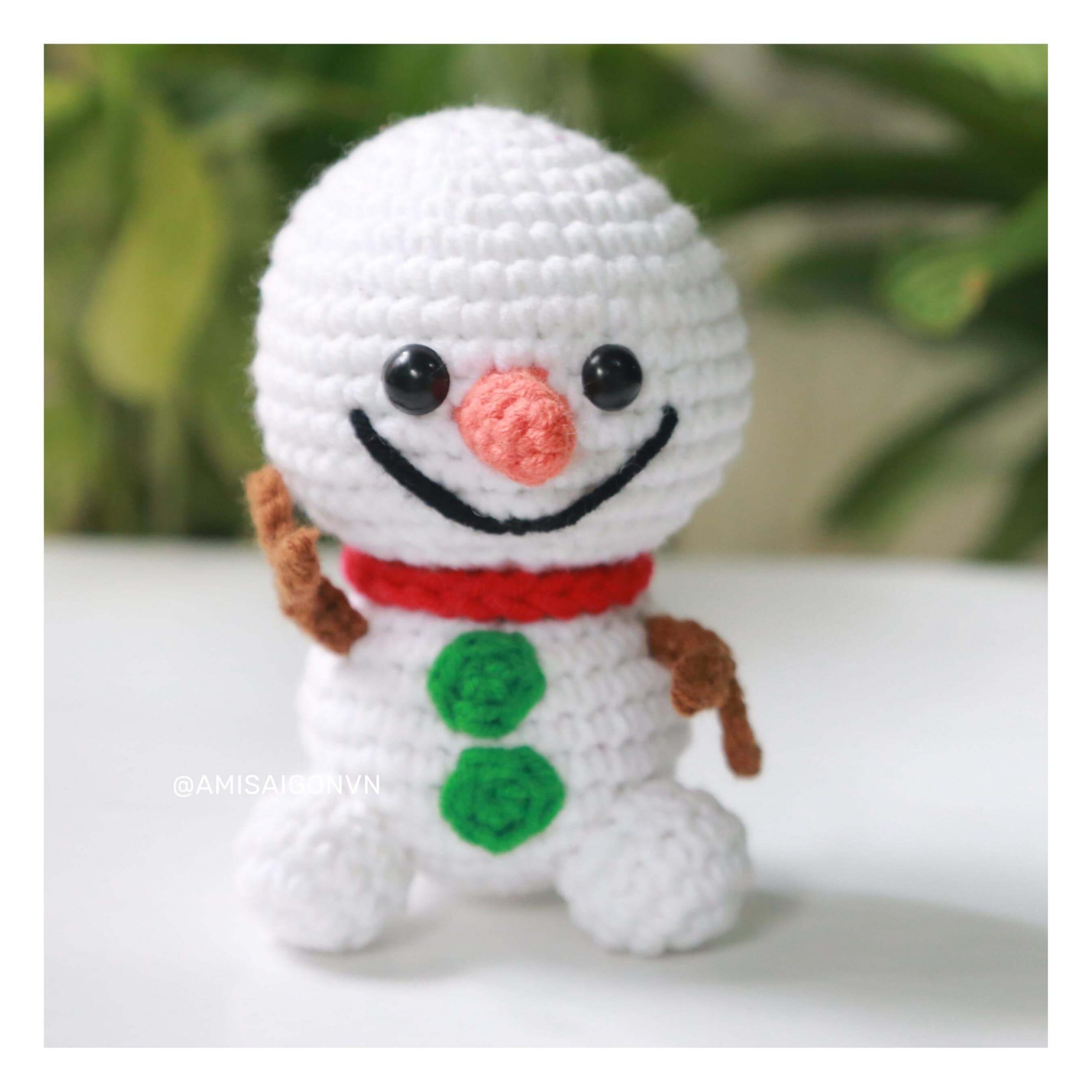 snowman-amigurumi-crochet-pattern-amisaigon (5)
