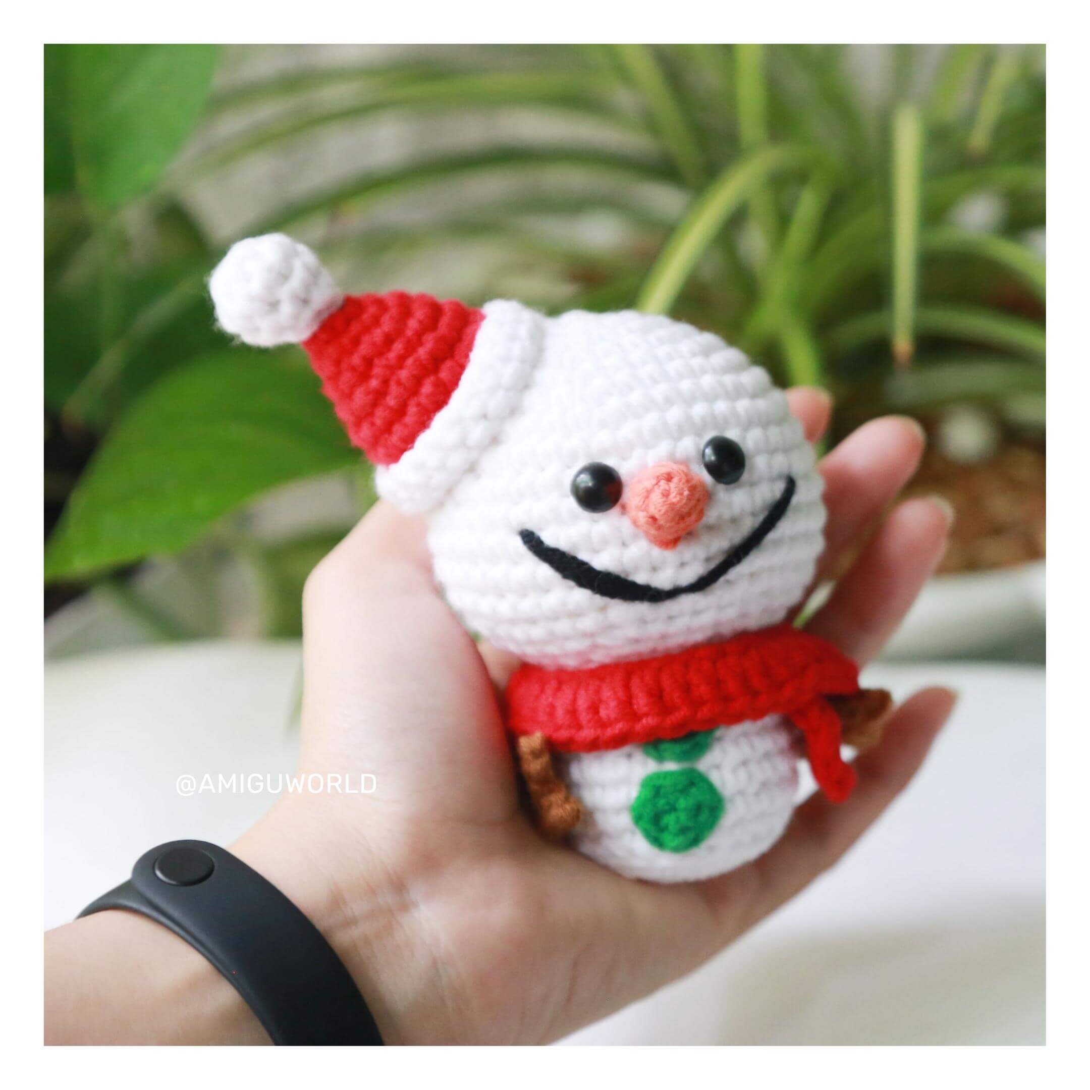 snowman-amigurumi-crochet-pattern-by-amiguworld (1)