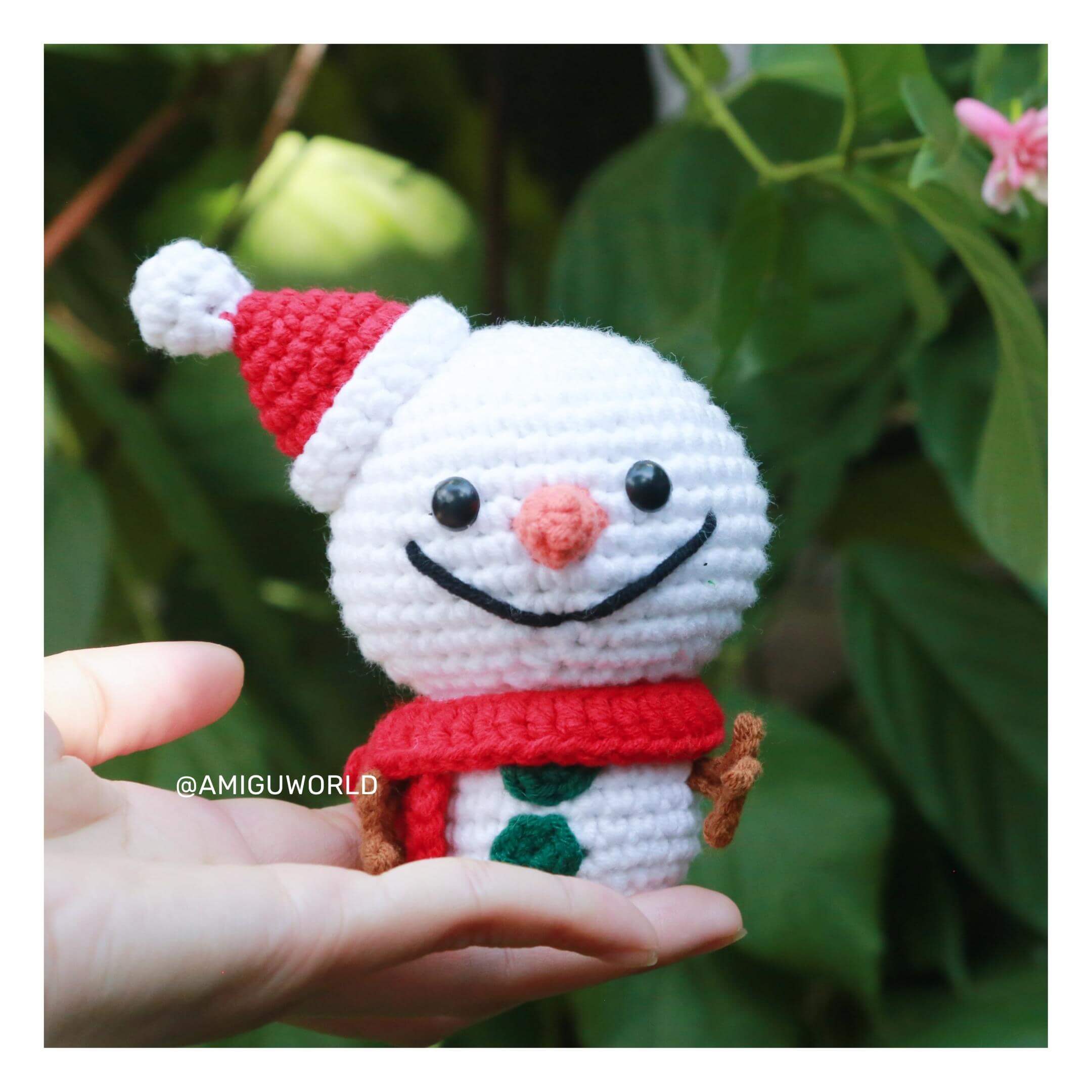 snowman-amigurumi-crochet-pattern-by-amiguworld (12)