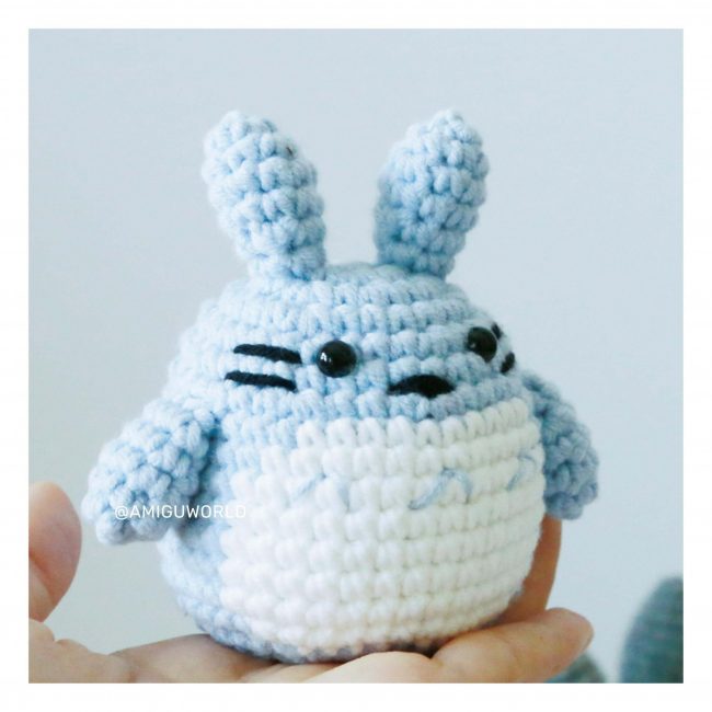 ami002_Chu Totoro Crochet Pattern by AmiguWorld - 11 pages