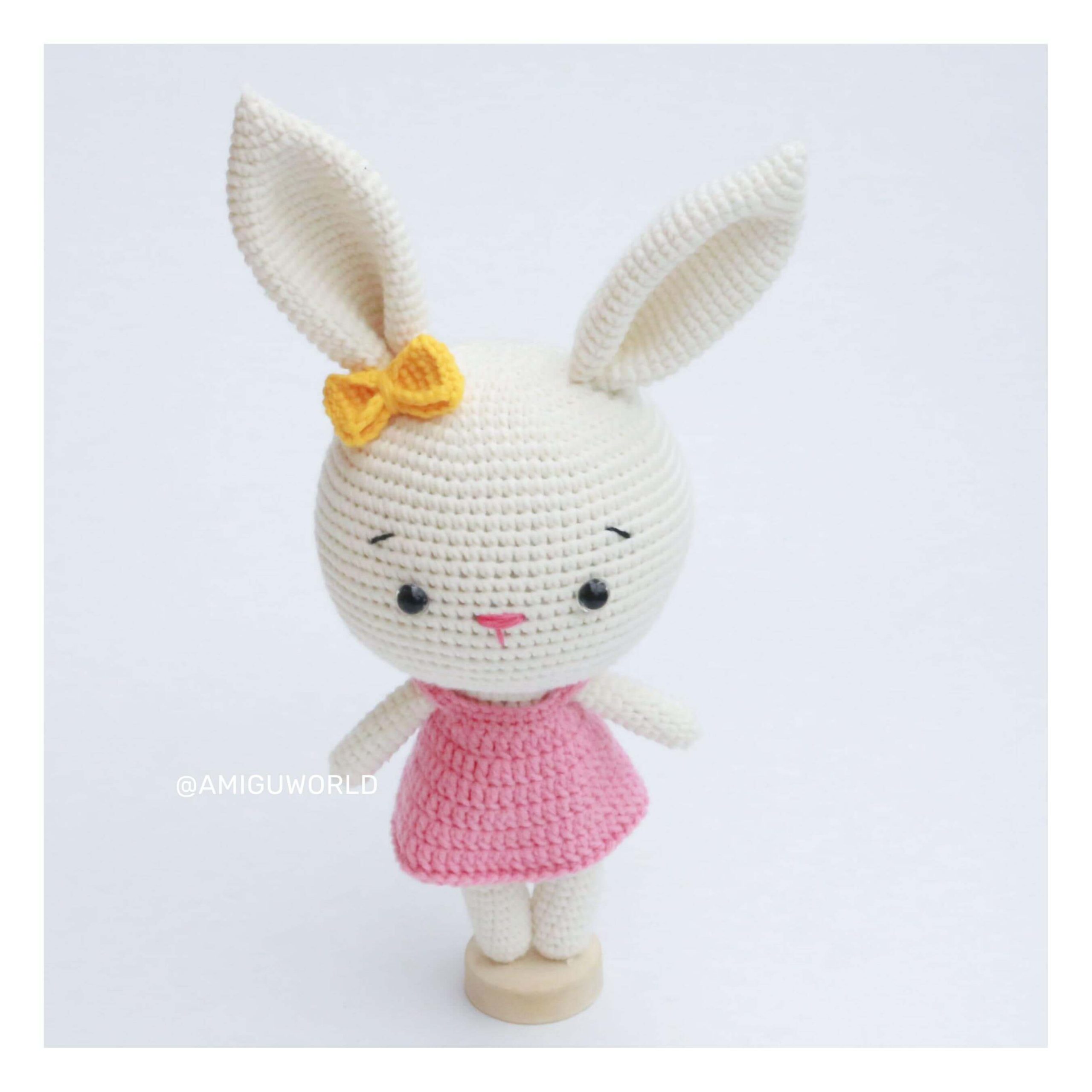 rabbit-with-dress-amigurumi-by-amiguworld (12)