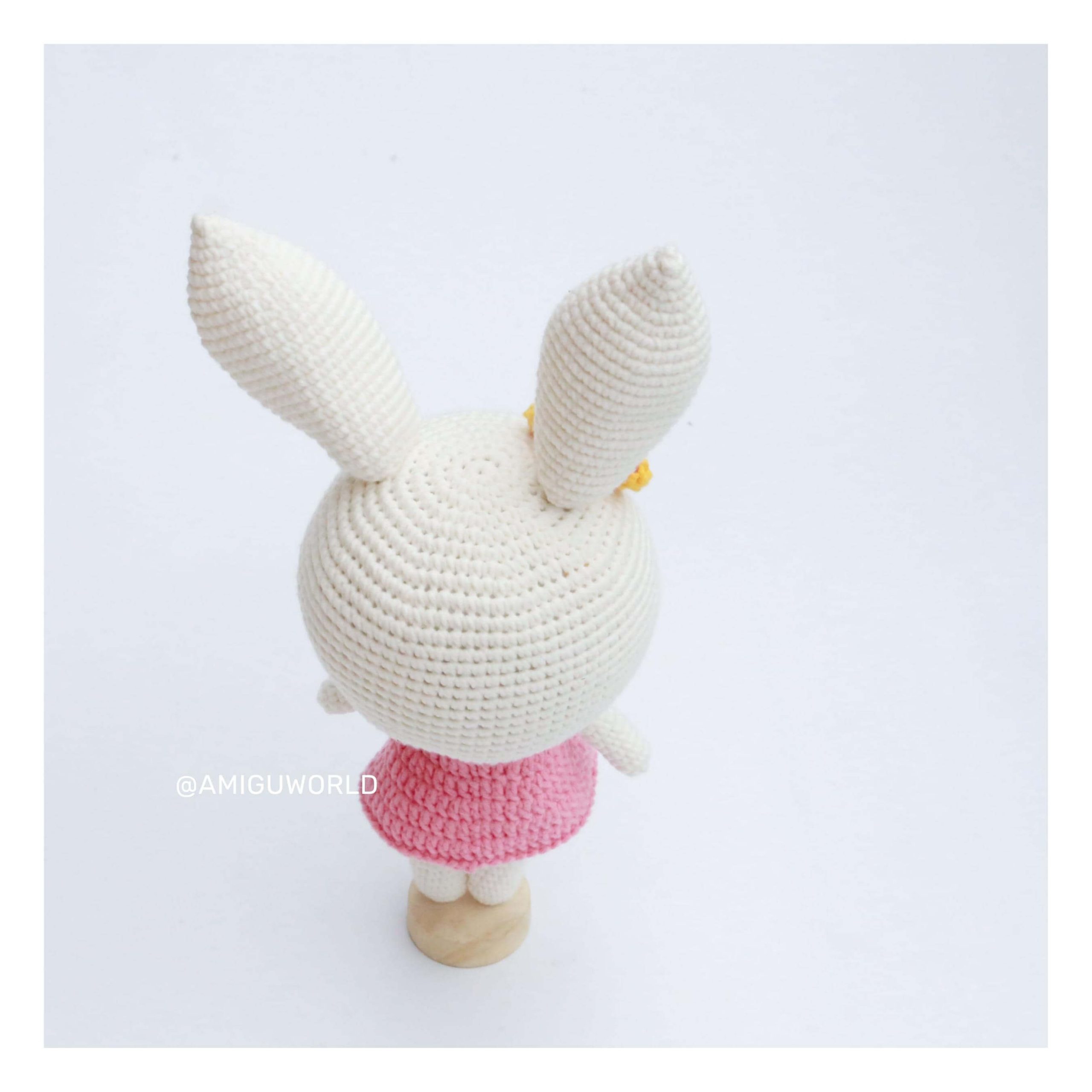 rabbit-with-dress-amigurumi-by-amiguworld (8)