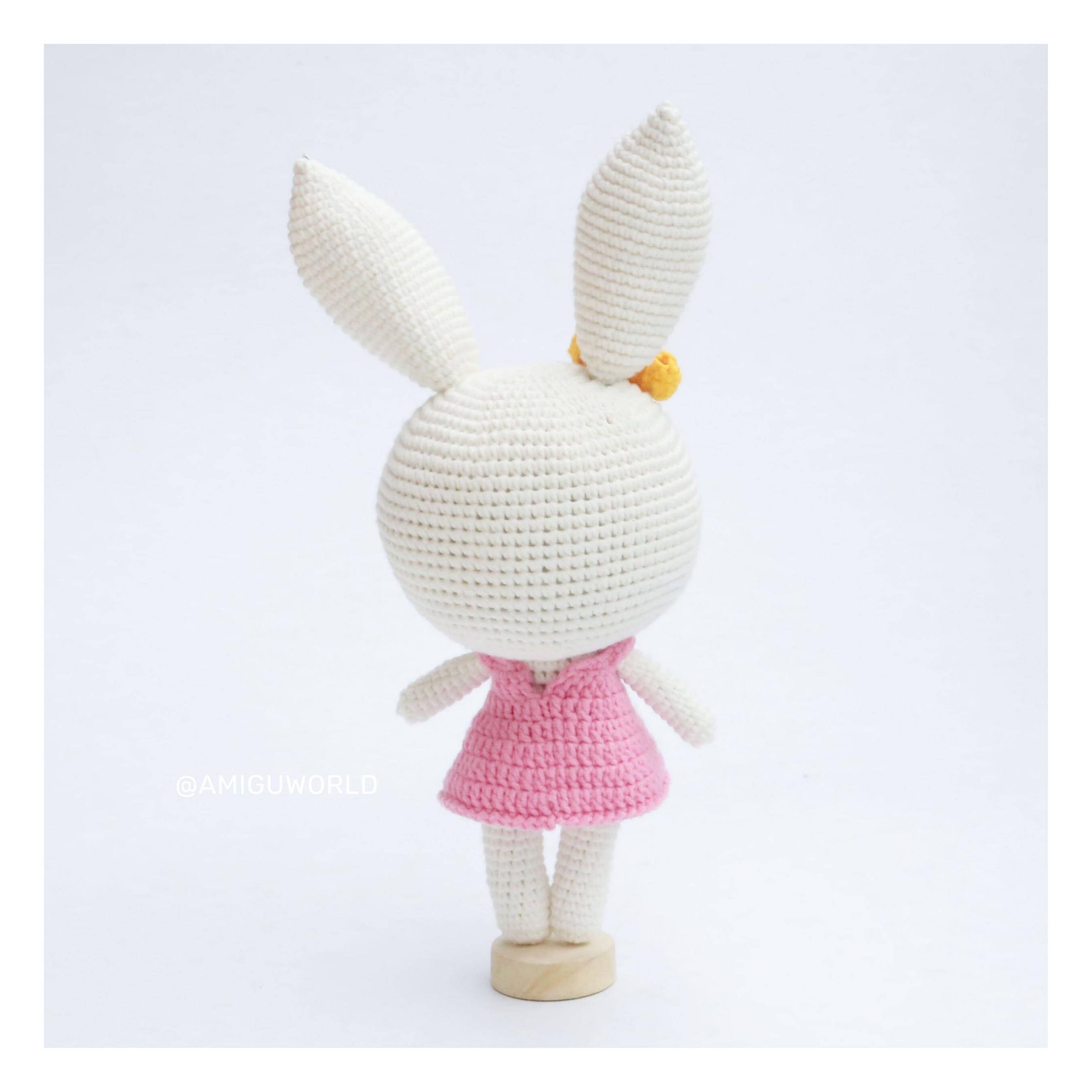 rabbit-with-dress-amigurumi-by-amiguworld (9)
