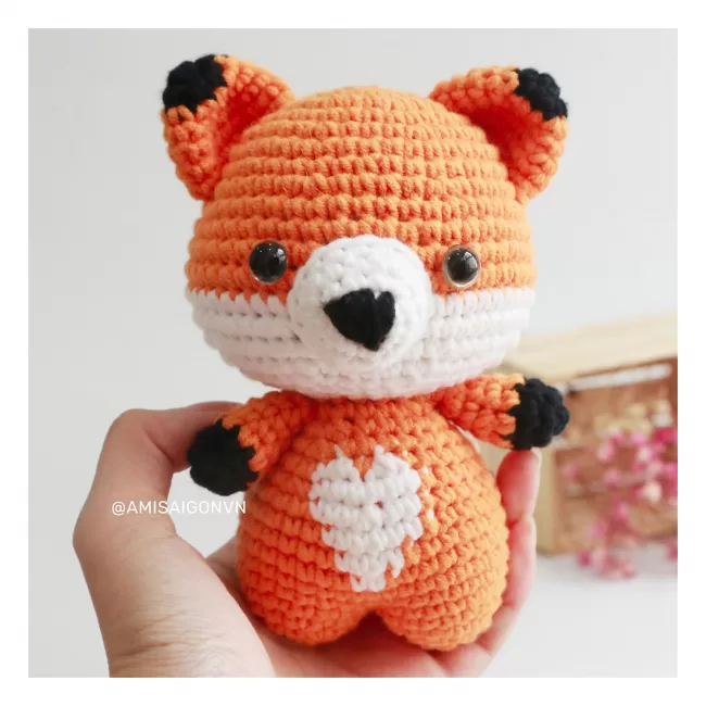 Fox with Heart | Crochet Pattern | Amigurumi Tutorial PDF in English | AmiSaigon