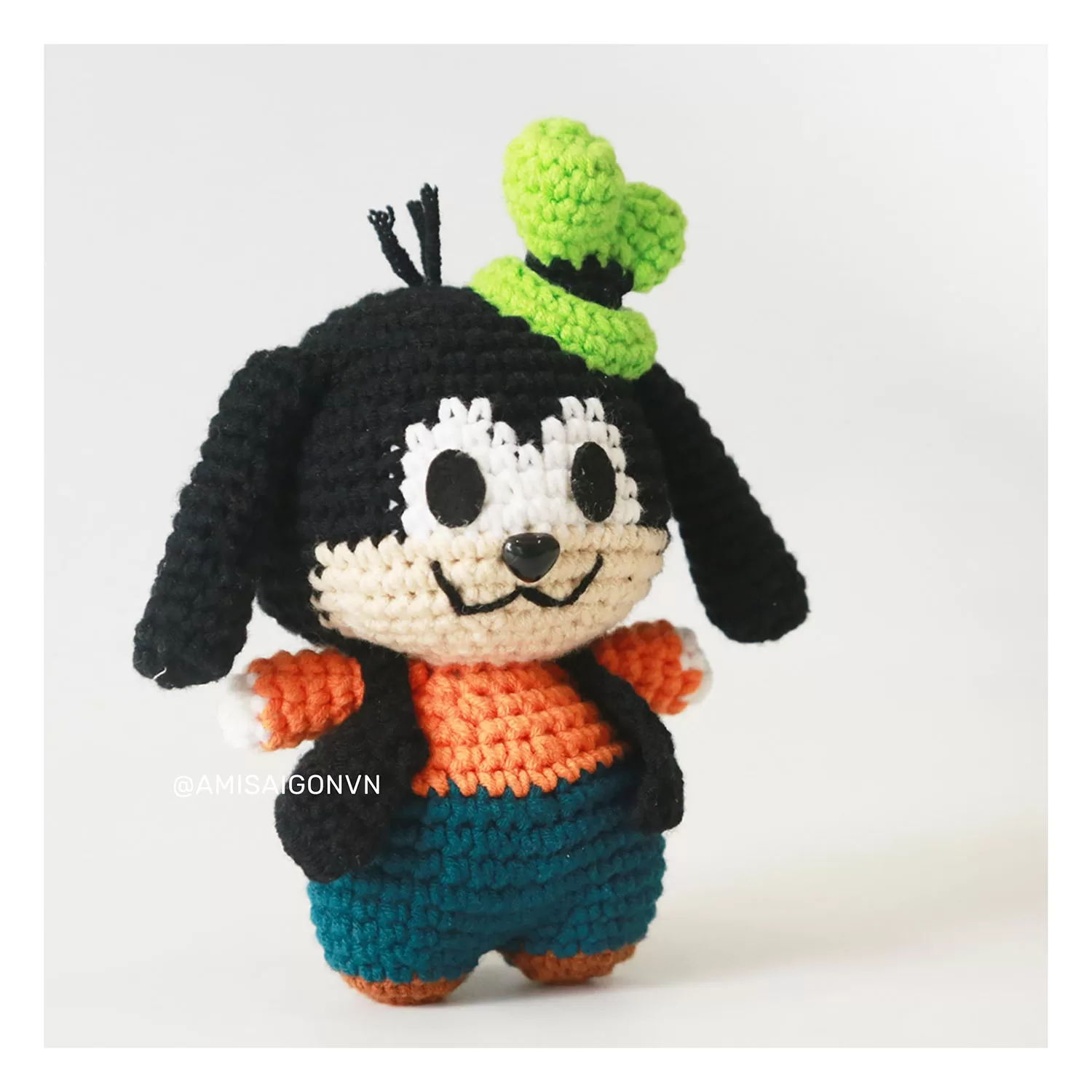 Goffy Dog Amigurumi | Crochet Pattern | Amigurumi Tutorial PDF in English | AmiSaigon