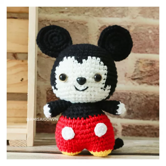 Mickey Mouse Amigurumi | Crochet Pattern | Amigurumi Tutorial PDF in English | AmiSaigon