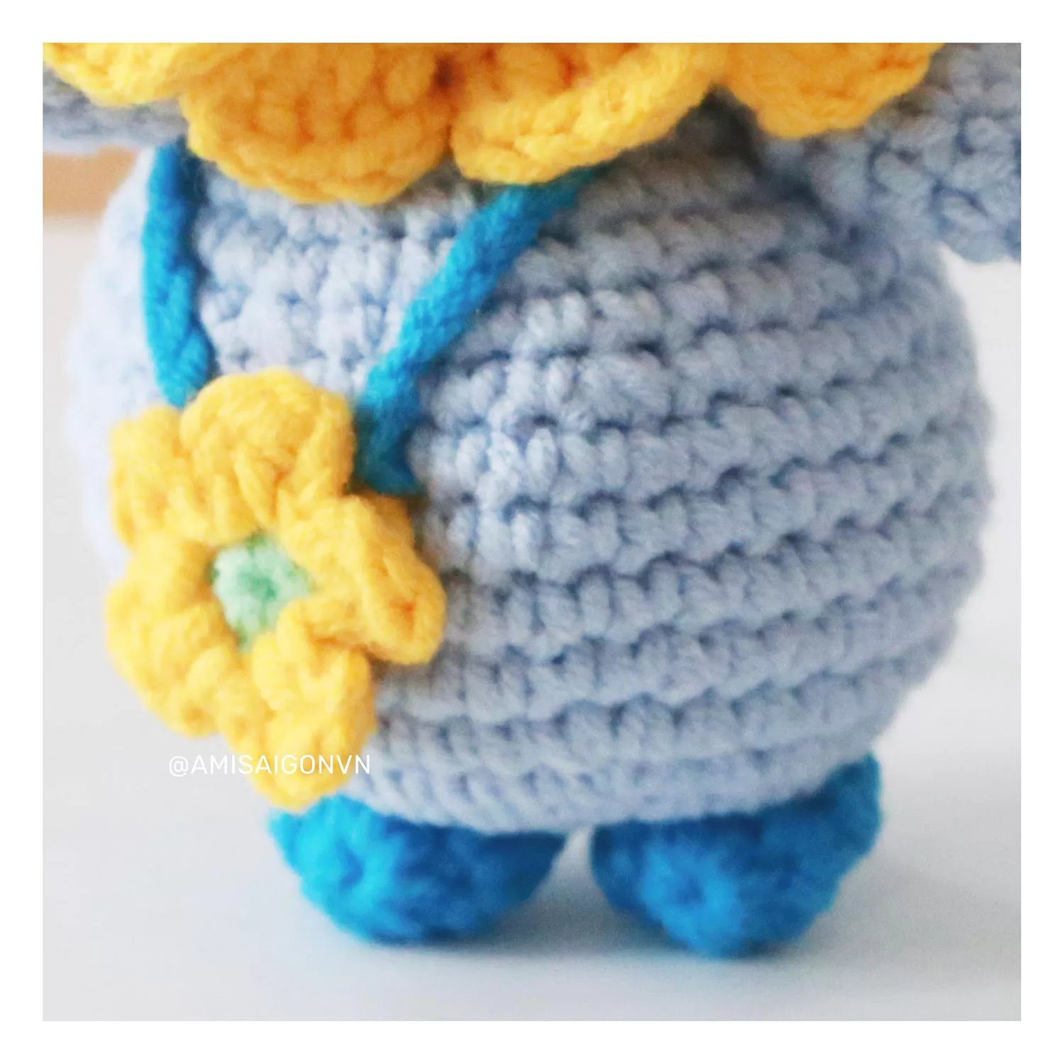 Penguin in Sunflower Outfit | Crochet Pattern | Amigurumi Tutorial PDF in English | AmiSaigon