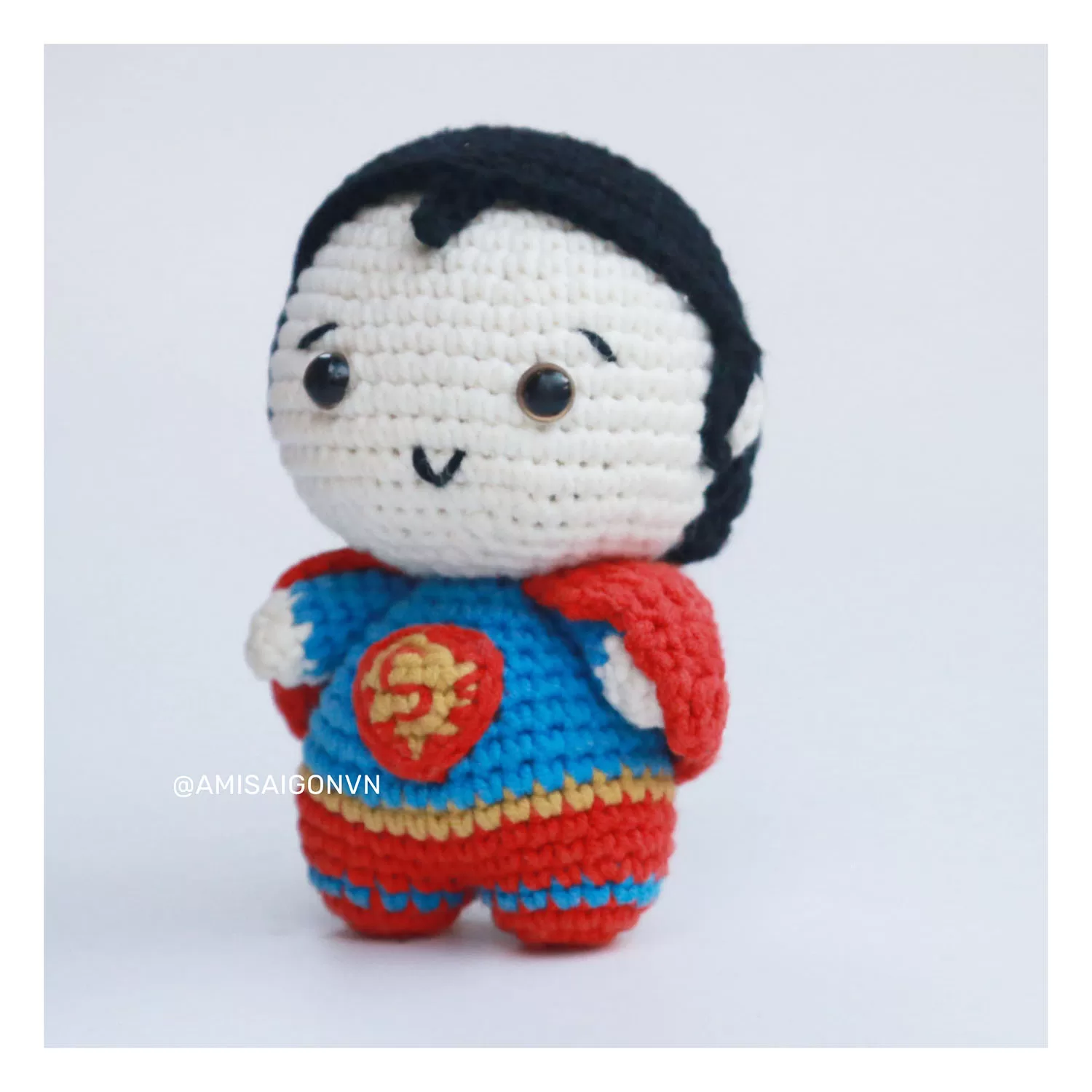 Superman Amigurumi | Crochet Pattern | Amigurumi Tutorial PDF in English | AmiSaigon