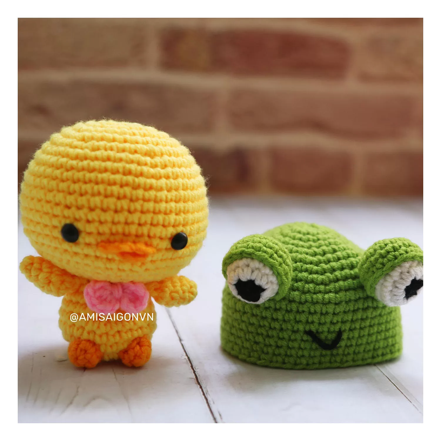 Duck in Frog Hat Amigurumi | Crochet Pattern | Amigurumi Tutorial PDF in English | AmiSaigon