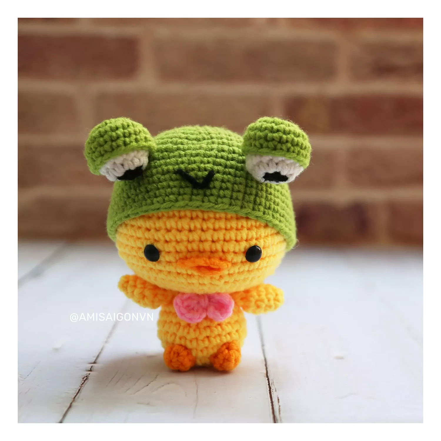 Duck in Frog Hat Amigurumi | Crochet Pattern | Amigurumi Tutorial PDF in English | AmiSaigon