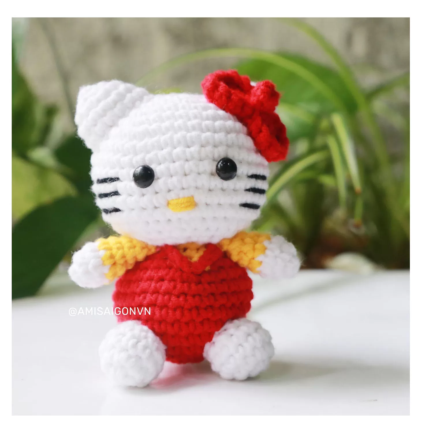Hello Kitty Amigurumi | Crochet Pattern | Amigurumi Tutorial PDF in English | AmiSaigon