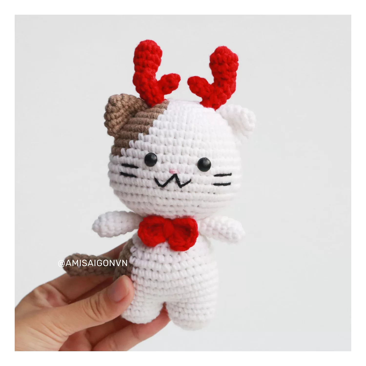 Christmas Cat V1 Amigurumi | Crochet Pattern | Amigurumi Tutorial PDF in English | AmiSaigon