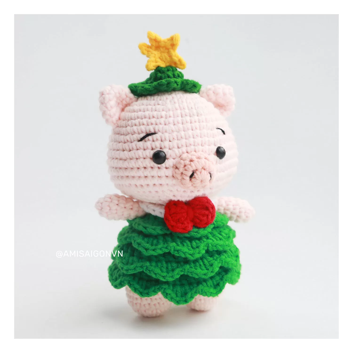 Pig in Christmas Tree Outfit Amigurumi | Crochet Pattern | Amigurumi Tutorial PDF in English | AmiSaigon