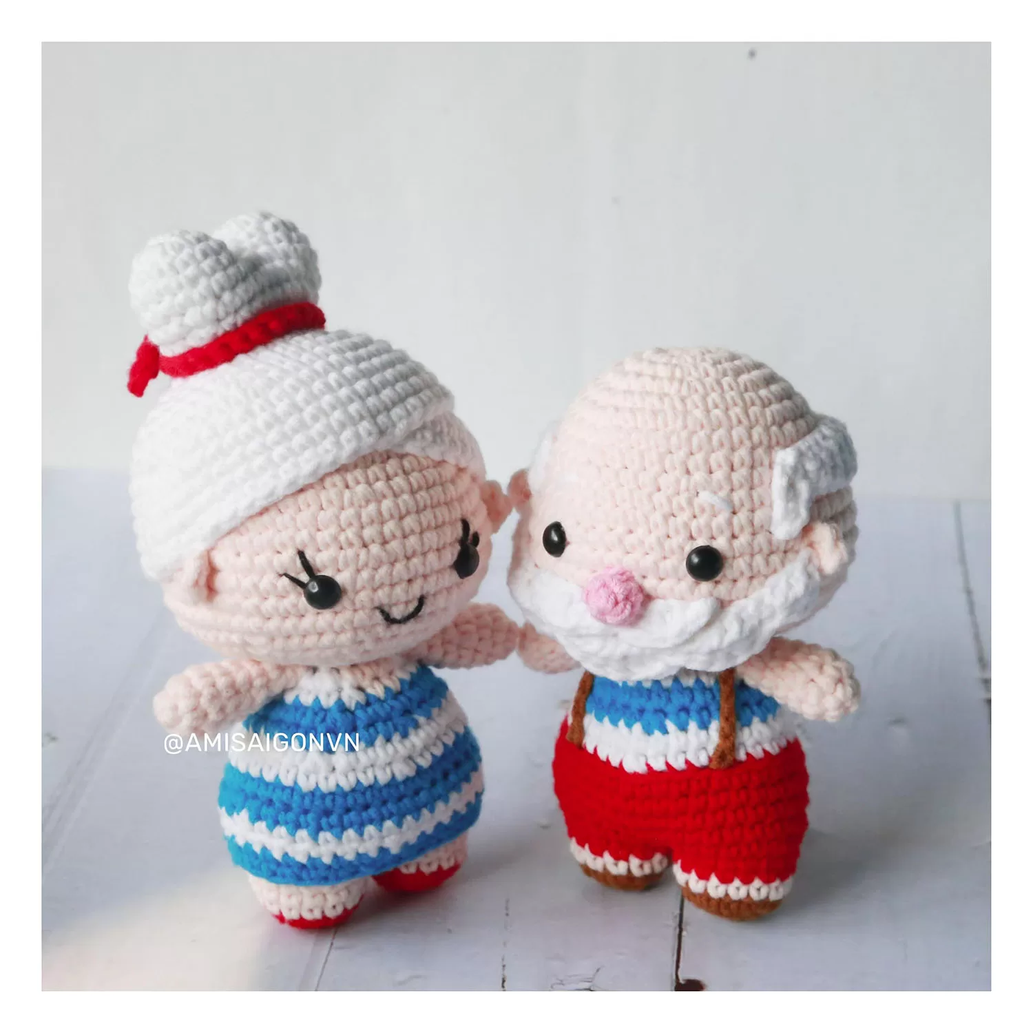 Grandma Amigurumi | Crochet Pattern | Amigurumi Tutorial PDF in English | AmiSaigon