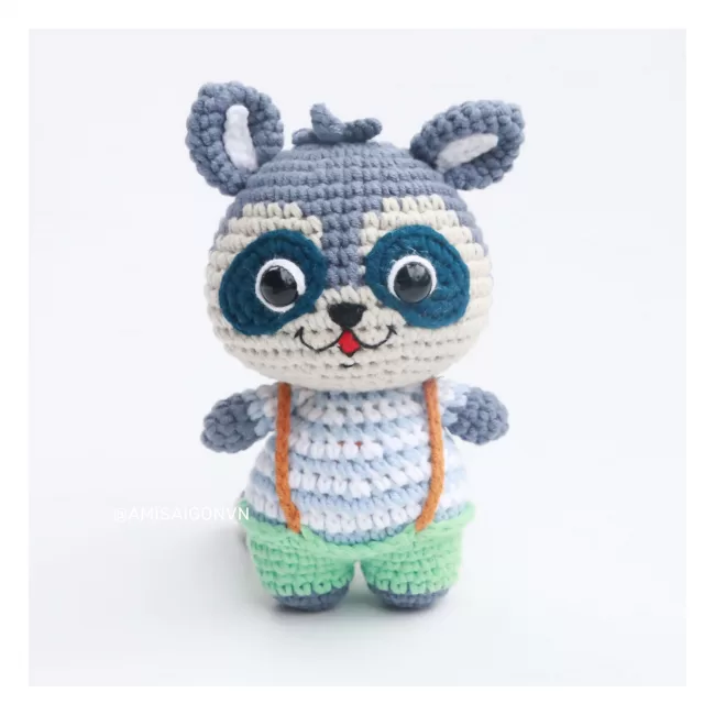Raccoon in Overalls Amigurumi | Crochet Pattern | Amigurumi Tutorial PDF in English | AmiSaigon