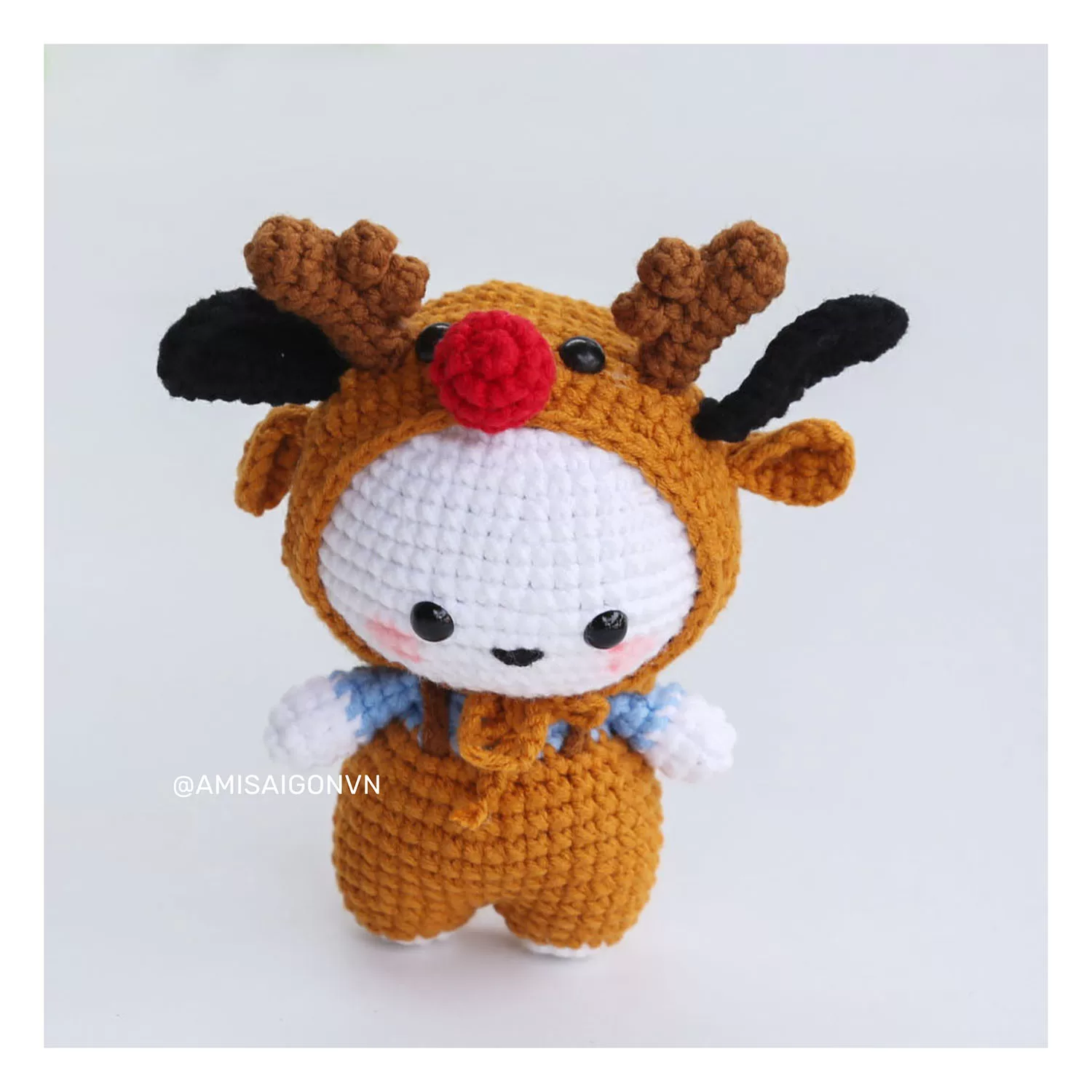 Pochacco in Reindeer Outfit Amigurumi | Crochet Pattern | Amigurumi Tutorial PDF in English | AmiSaigon